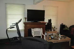 611 E Chambers St, Milwaukee, WI 53212 - Photo 28