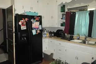 611 E Chambers St, Milwaukee, WI 53212 - Photo 38