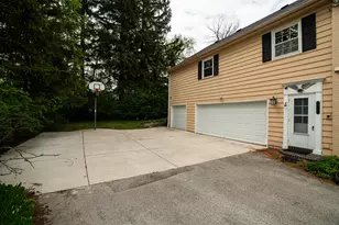 229 Indian Creek Ct, Fox Point, WI 53217 - Photo 60