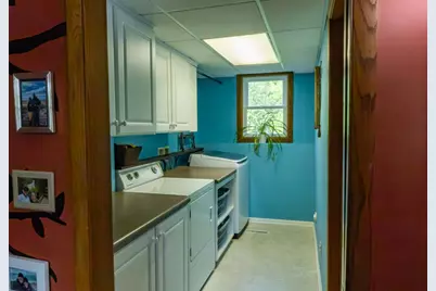 3425 N 8th St, Sheboygan, WI 53083 - Photo 10
