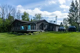 3425 N 8th St, Sheboygan, WI 53083 - Photo 2