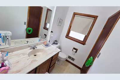 7408 W Carmen Ave, Milwaukee, WI 53218 - Photo 22