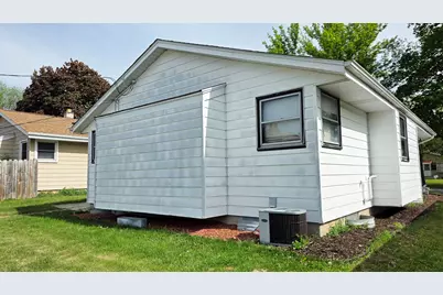 7408 W Carmen Ave, Milwaukee, WI 53218 - Photo 6