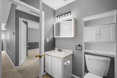 9322 W Loomis Rd #5, Franklin, WI 53132 - Photo 14