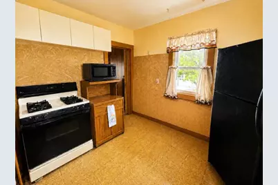 5018  33rd Ave, Kenosha, WI 53144 - Photo 10