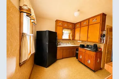 5018  33rd Ave, Kenosha, WI 53144 - Photo 4