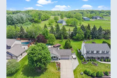 7239  Sherry Ln, Racine, WI 53185 - Photo 24