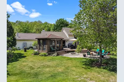 7239  Sherry Ln, Racine, WI 53185 - Photo 30