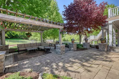 5249  Red Cedar Ct, West Bend, WI 53095 - Photo 4