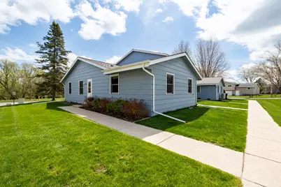 220 S 18th #4 Ave, West Bend, WI 53095 - Photo 4