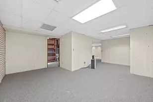 1202 W Oakwood Rd, Oak Creek, WI 53154 - Photo 32