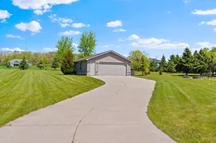 S102W21550 Kelsey Dr, Muskego, WI 53150 - Photo 38