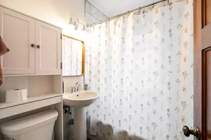 932 N 68th St, Wauwatosa, WI 53213 - Photo 32