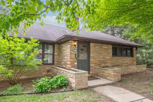 4447 W Midland Dr, Milwaukee, WI 53219 - Photo 20