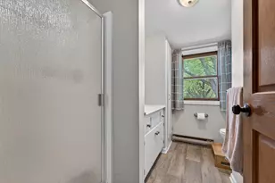 8409 S 35th St, Franklin, WI 53132 - Photo 18