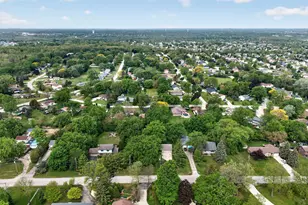8409 S 35th St, Franklin, WI 53132 - Photo 26