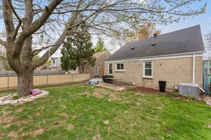 3232 N 79th St, Milwaukee, WI 53222 - Photo 18