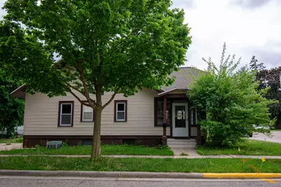 1121  Williams St, Lake Geneva, WI 53147 - Photo 1