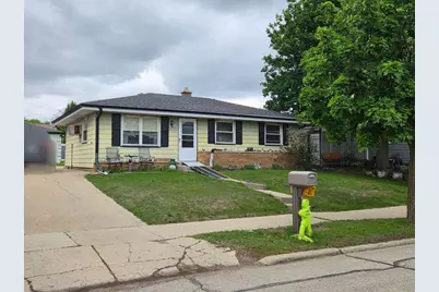 4608  39th Ave, Kenosha, WI 53144 - Photo 1