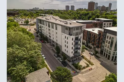 2080 N Commerce St #406, Milwaukee, WI 53212 - Photo 2