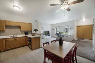 6884 S Rolling Meadows Ct, Oak Creek, WI 53154 - Photo 8