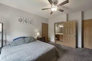 6884 S Rolling Meadows Ct, Oak Creek, WI 53154 - Photo 14