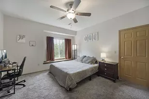6884 S Rolling Meadows Ct, Oak Creek, WI 53154 - Photo 12