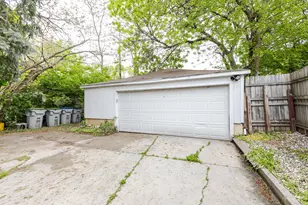 2528 N 60th St, Milwaukee, WI 53210 - Photo 60