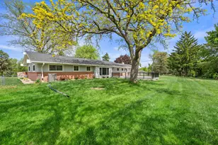 850 Janacek Rd, Brookfield, WI 53045 - Photo 38