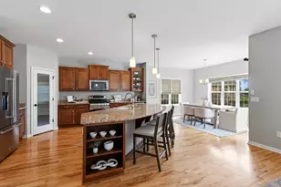 N72W7763 Harvest Ln, Cedarburg, WI 53012 - Photo 10