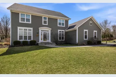 N72W7763  Harvest Ln, Cedarburg, WI 53012 - Photo 1