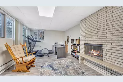 851  Linden St, Cleveland, WI 53015 - Photo 20
