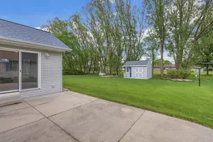 519 Sarah Dr, Fond du Lac, WI 54935 - Photo 18