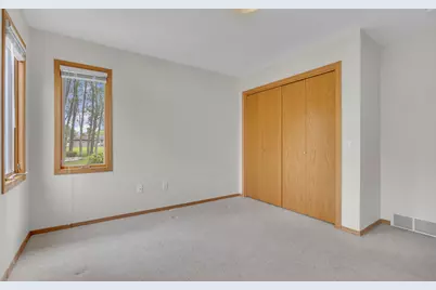 519  Sarah Dr, Fond du Lac, WI 54935 - Photo 12
