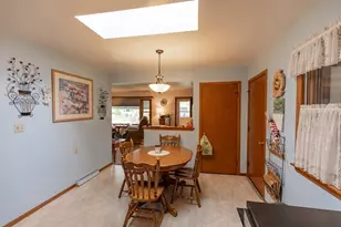 3410 S 10th Pl, Sheboygan, WI 53081 - Photo 6