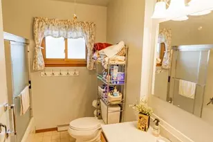 3410 S 10th Pl, Sheboygan, WI 53081 - Photo 12