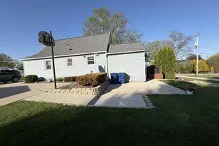 202 Lake St, Cascade, WI 53011 - Photo 22