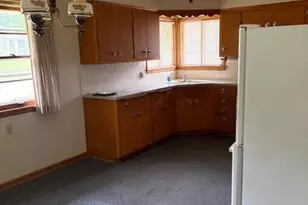 717 Cloute St, Fort Atkinson, WI 53538 - Photo 8