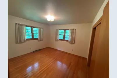 717  Cloute St, Fort Atkinson, WI 53538 - Photo 12