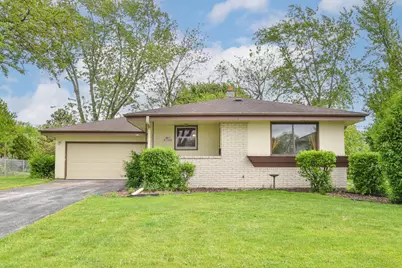N87W17833  Shepherd Dr, Menomonee Falls, WI 53051 - Photo 1