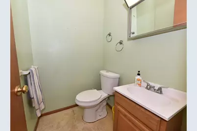 N87W17833  Shepherd Dr, Menomonee Falls, WI 53051 - Photo 18