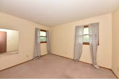 N87W17833  Shepherd Dr, Menomonee Falls, WI 53051 - Photo 16