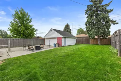 5632  Pershing Blvd, Kenosha, WI 53144 - Photo 14