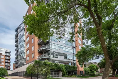 1111 N Marshall St #1003, Milwaukee, WI 53202 - Photo 2