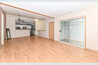 8200  Lexington Pl #12, Pleasant Prairie, WI 53158 - Photo 2