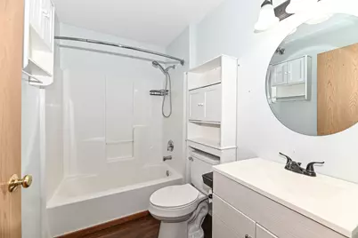 8200  Lexington Pl #12, Pleasant Prairie, WI 53158 - Photo 22