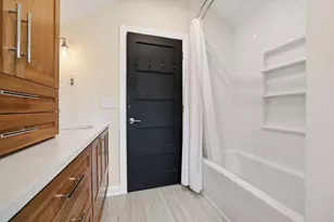 1311 Garfield Ave, Waukesha, WI 53186 - Photo 16