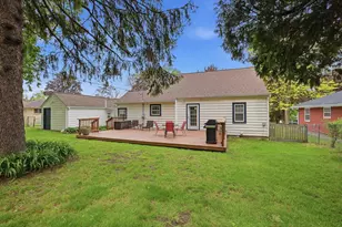 1311 Garfield Ave, Waukesha, WI 53186 - Photo 2