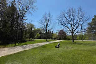 4120 S 124th St, Greenfield, WI 53228 - Photo 8
