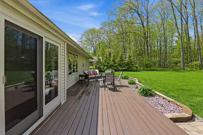 1616  Sandstone Ln, Howards Grove, WI 53083 - Photo 34